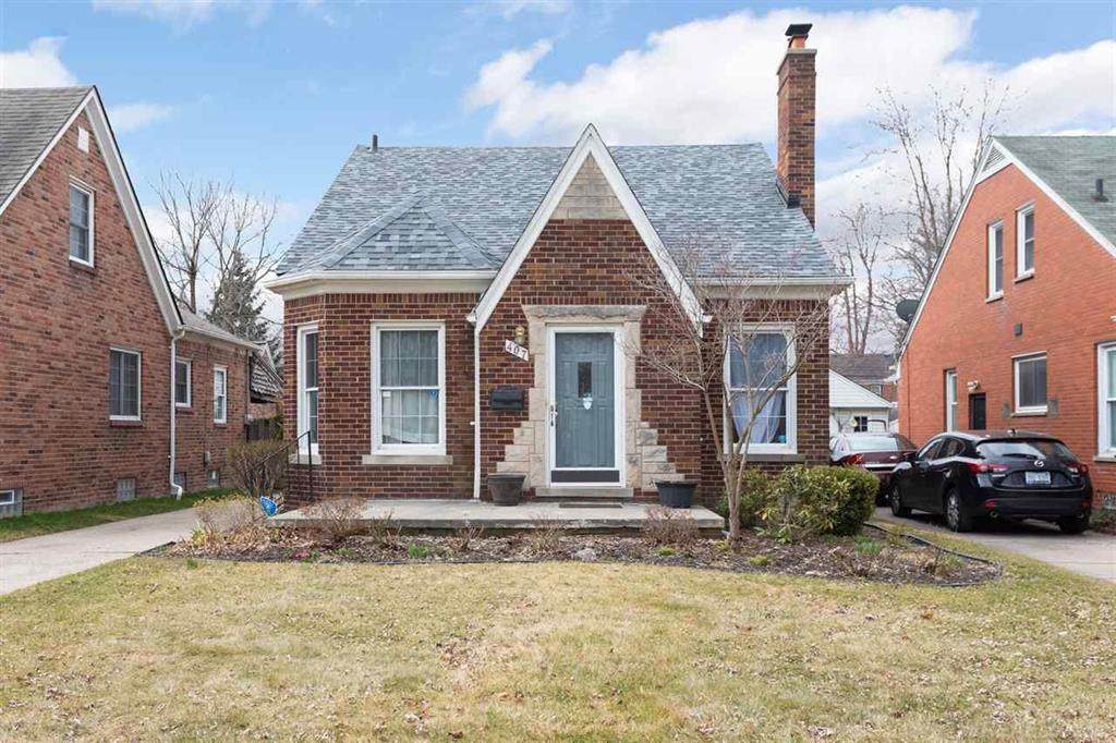 407 Kerby - Photo 1