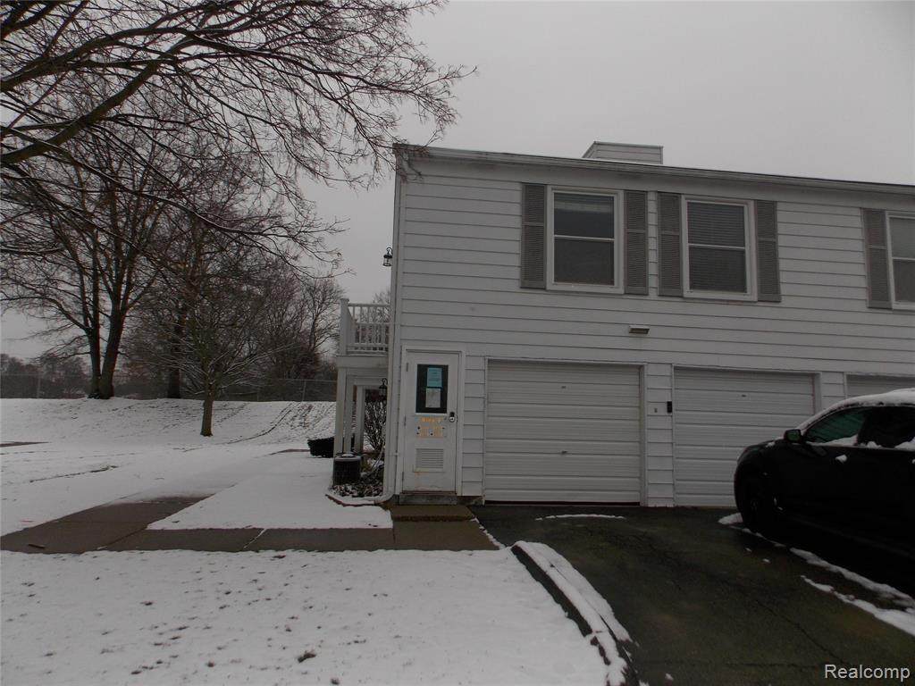2677 Pineridge Court - Photo 1