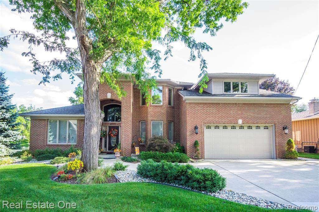 6015 Rolton Court - Photo 1 6015 Rolton Court - Photo 1