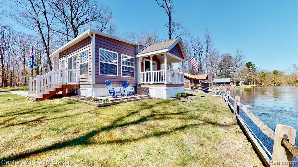 1391 Muskegon Banks Road - Photo 1 1391 Muskegon Banks Road - Photo 1