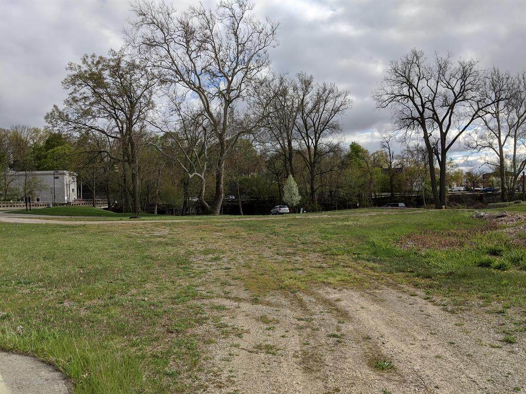 235 Divine Highway - Photo 1