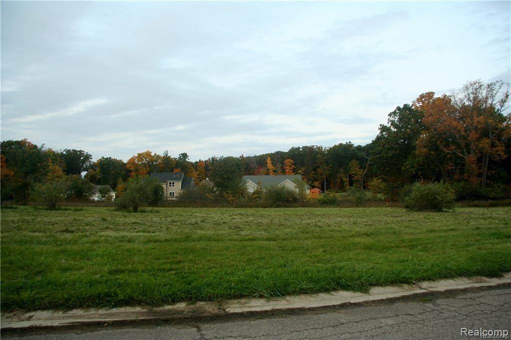54 Tipperary Trail - Photo 1