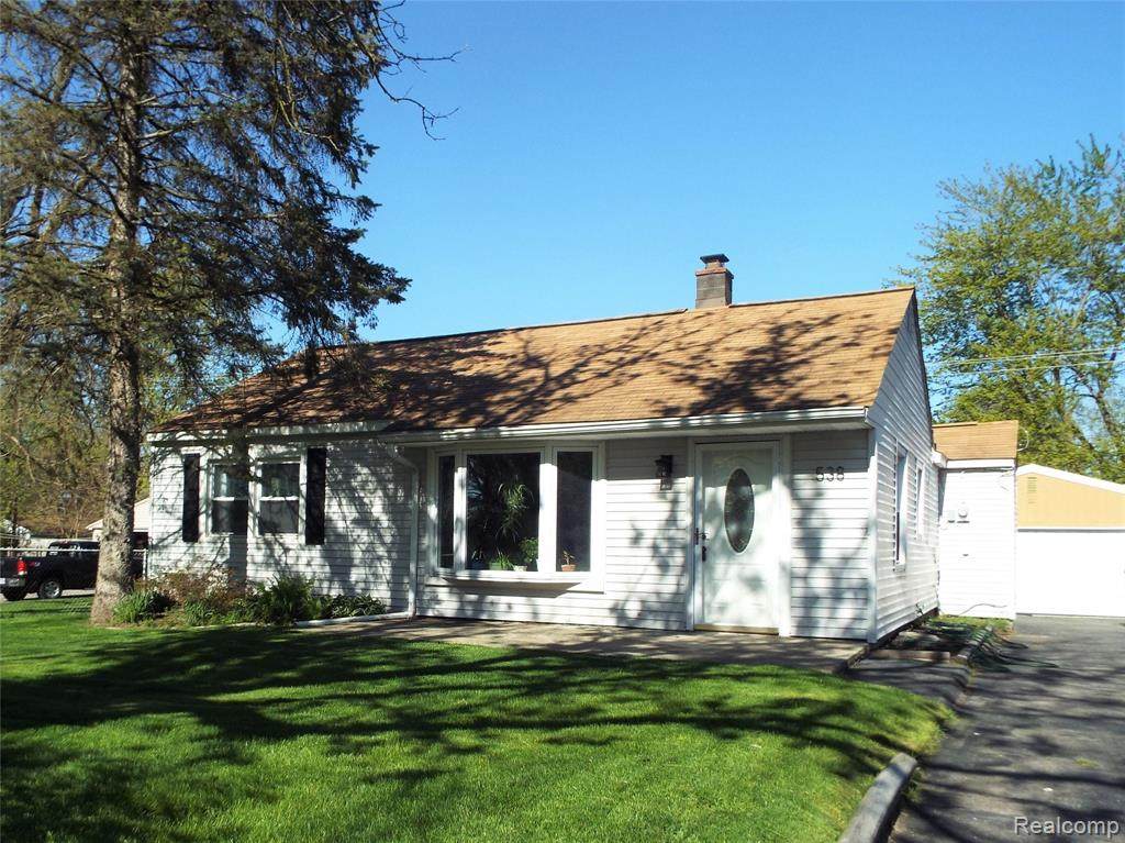 538 Pinegrove Avenue - Photo 1 538 Pinegrove Avenue - Photo 1