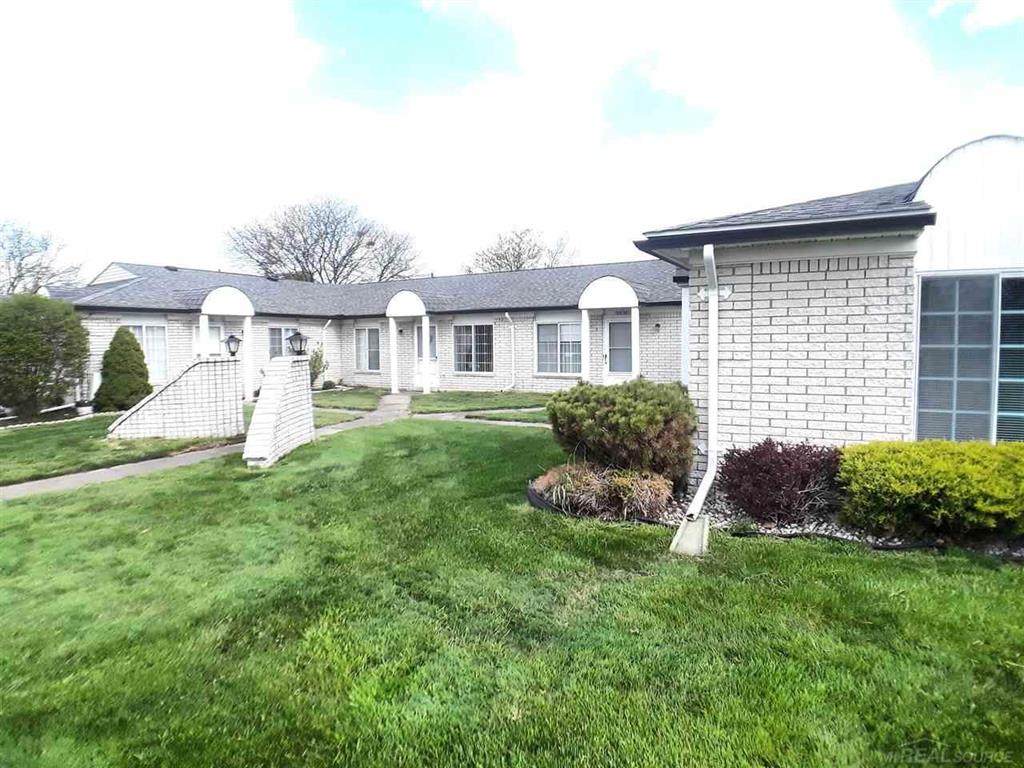 32836 Meadowbrook Ln - Photo 1 32836 Meadowbrook Ln - Photo 1