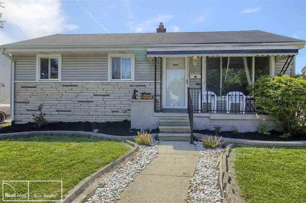 25145 Send St - Photo 1 25145 Send St - Photo 1