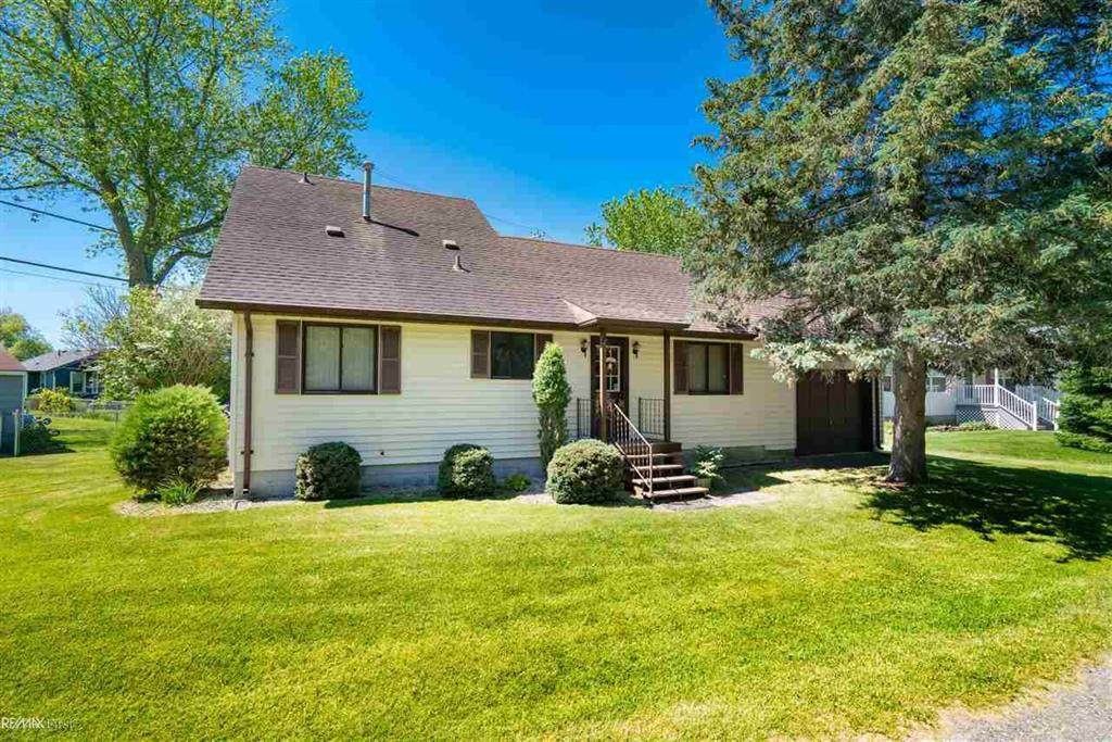199 Monroe Blvd - Photo 1
