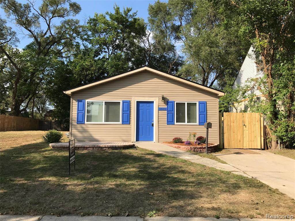 1011 Muir Avenue - Photo 1