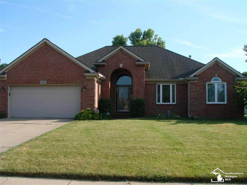 4918 Southpointe - Photo 1