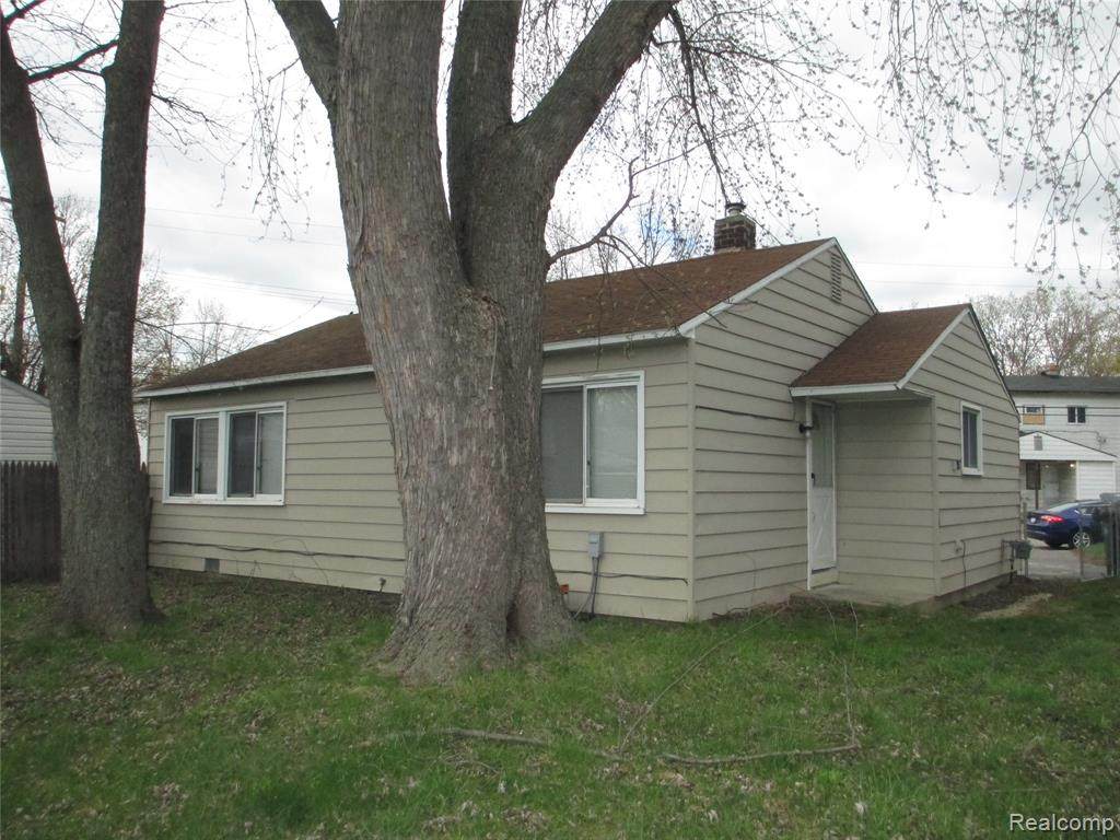 32212 Oscoda Court - Photo 1