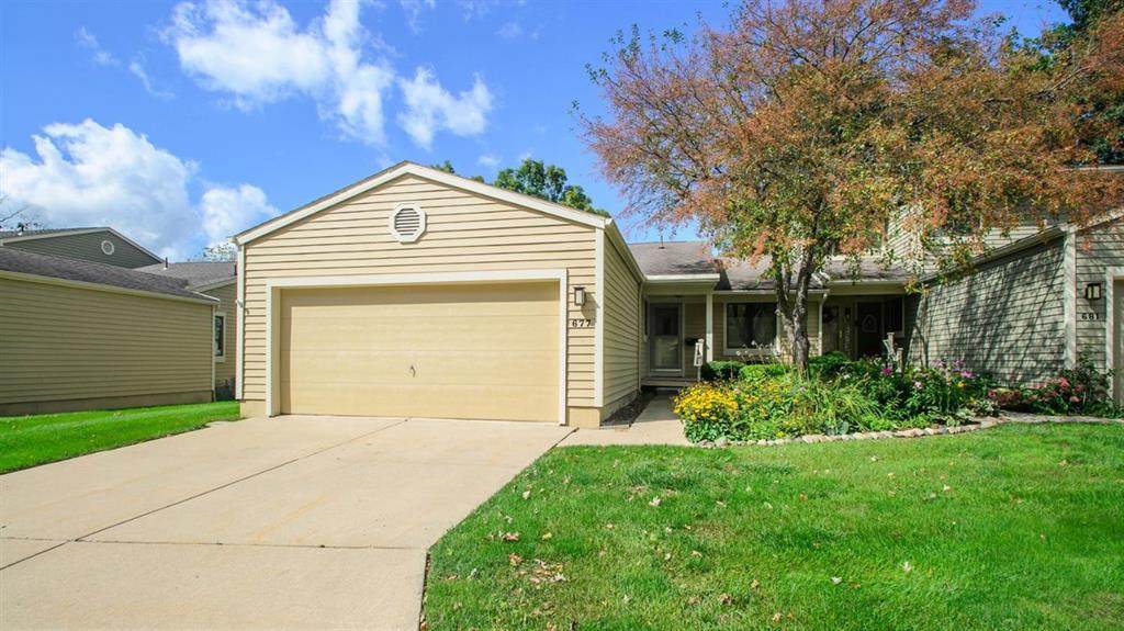 677 Woodcreek Circle - Photo 1