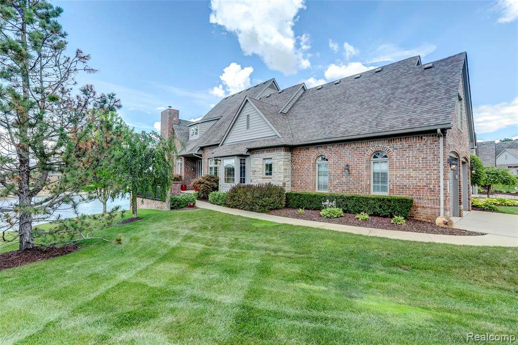 10797 Sparkling Waters Court - Photo 1
