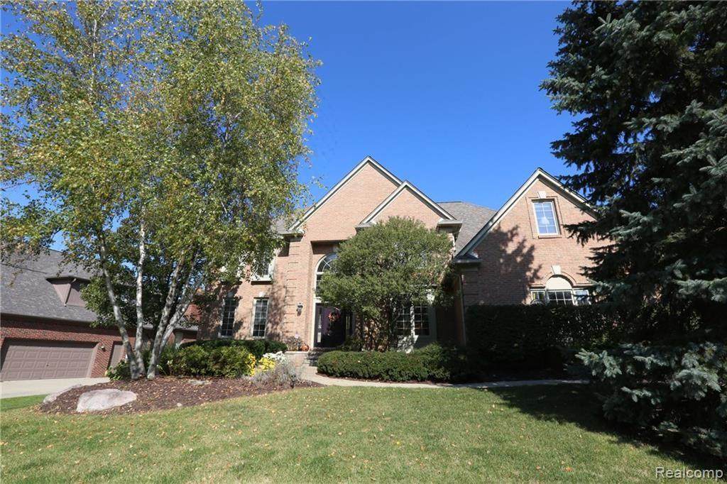 3700 Newcastle Drive - Photo 1