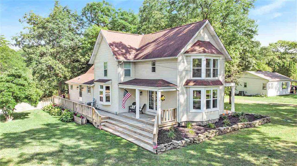 1722 Chipman - Photo 1