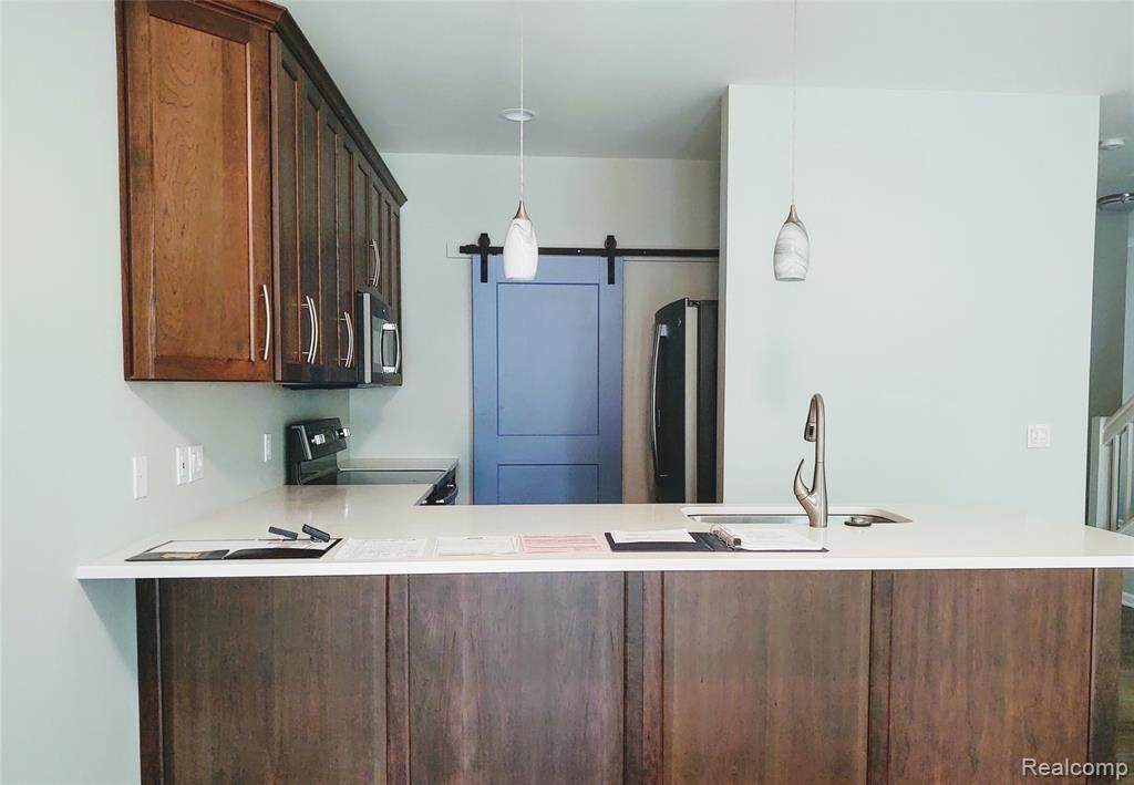 213 Madison Street - Photo 1