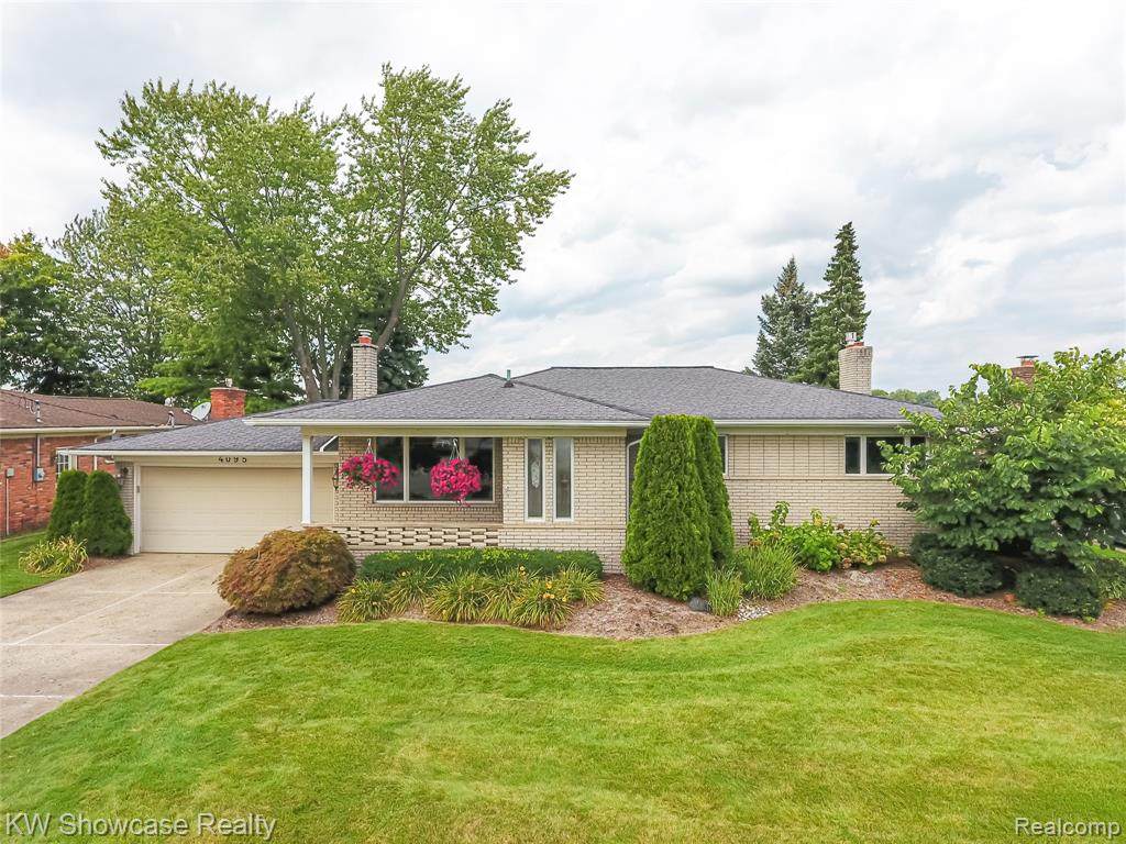 4095 Aquarina Street - Photo 1