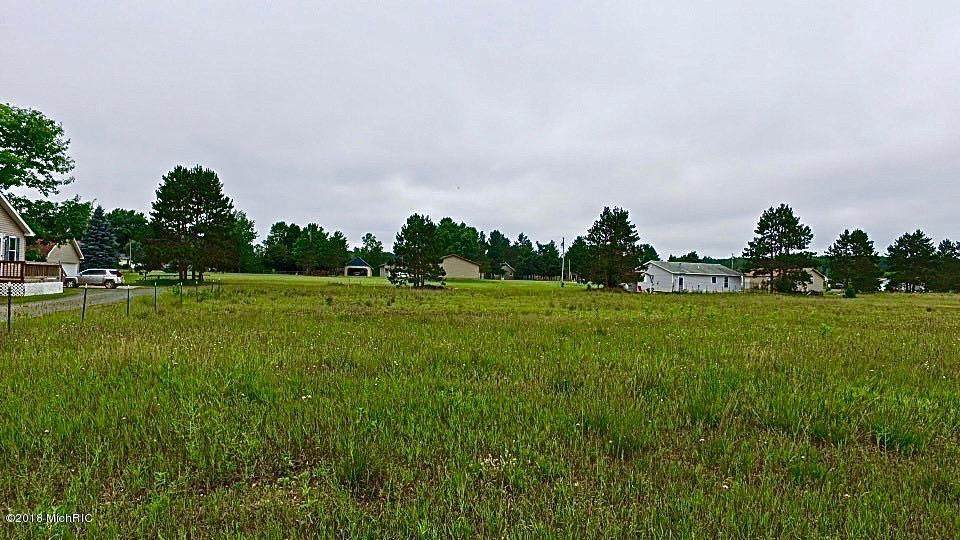 7374 Cedar Dr - Photo 1