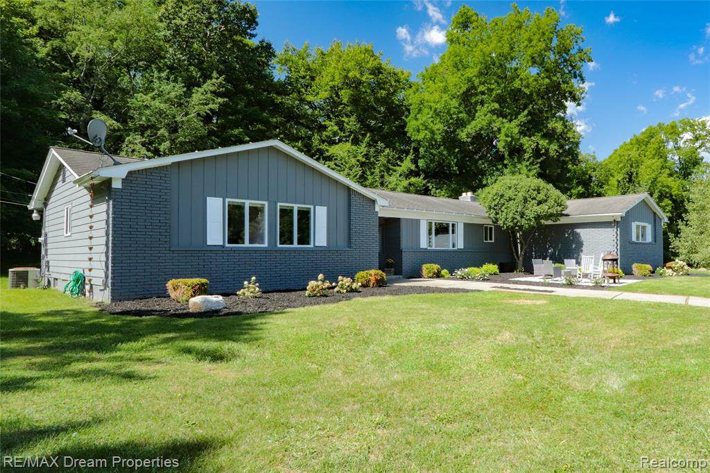 6823 Pontiac Trail - Photo 1