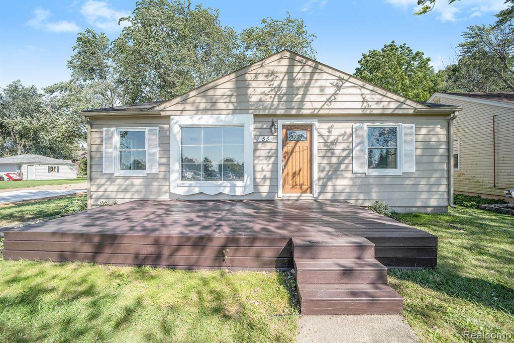 53 Gateway Drive - Photo 1