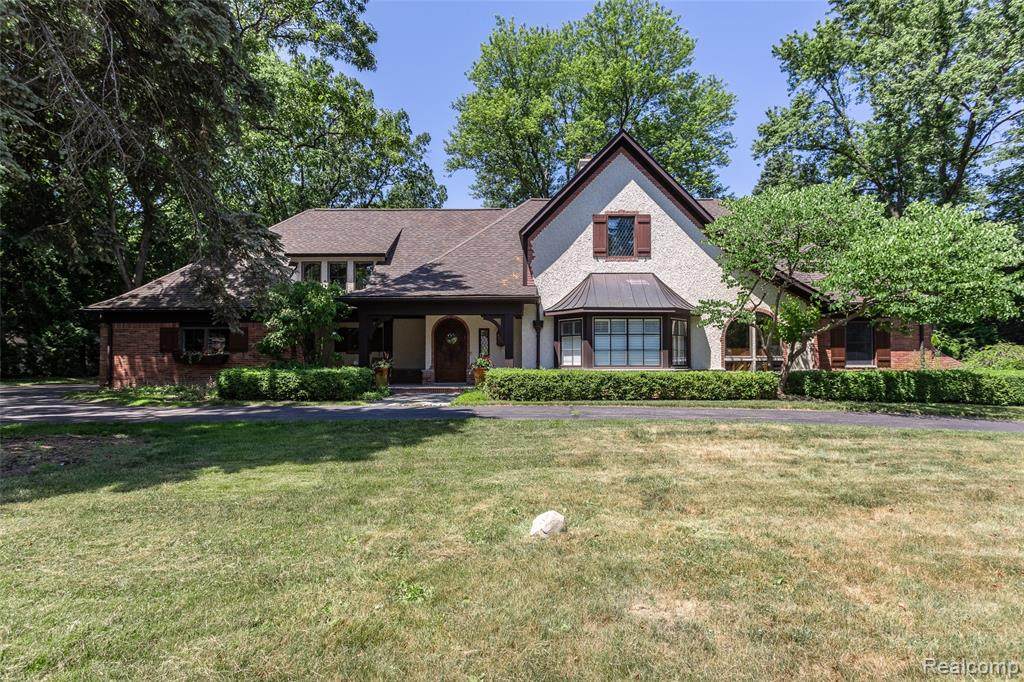 32665 Colony Hill Drive - Photo 1
