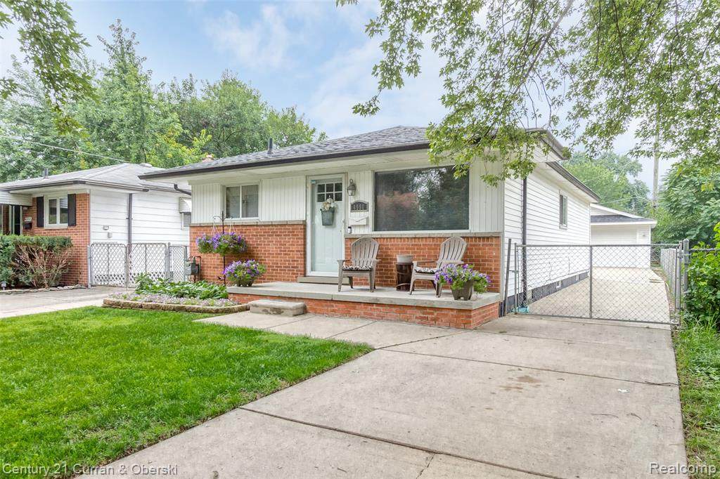 4990 Weddell Street - Photo 1