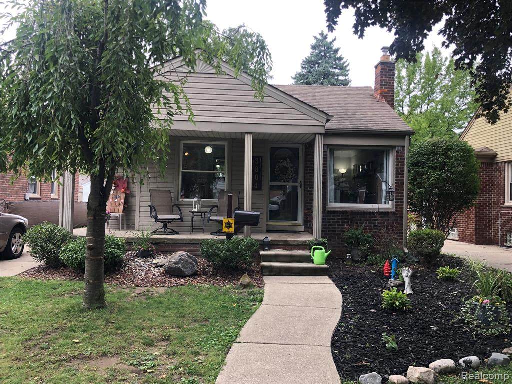 3804 Lincoln - Photo 1
