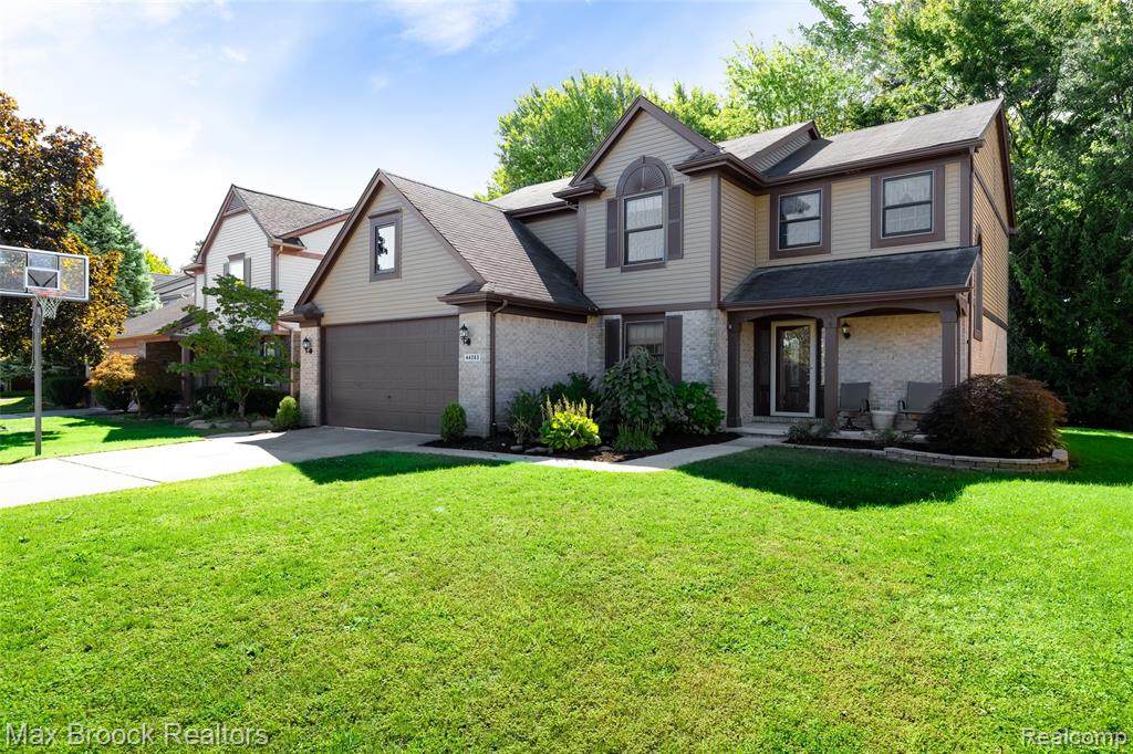 44283 Nowland Drive - Photo 1