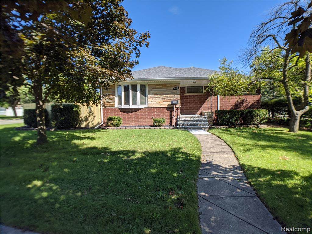 16009 Poplar Street - Photo 1