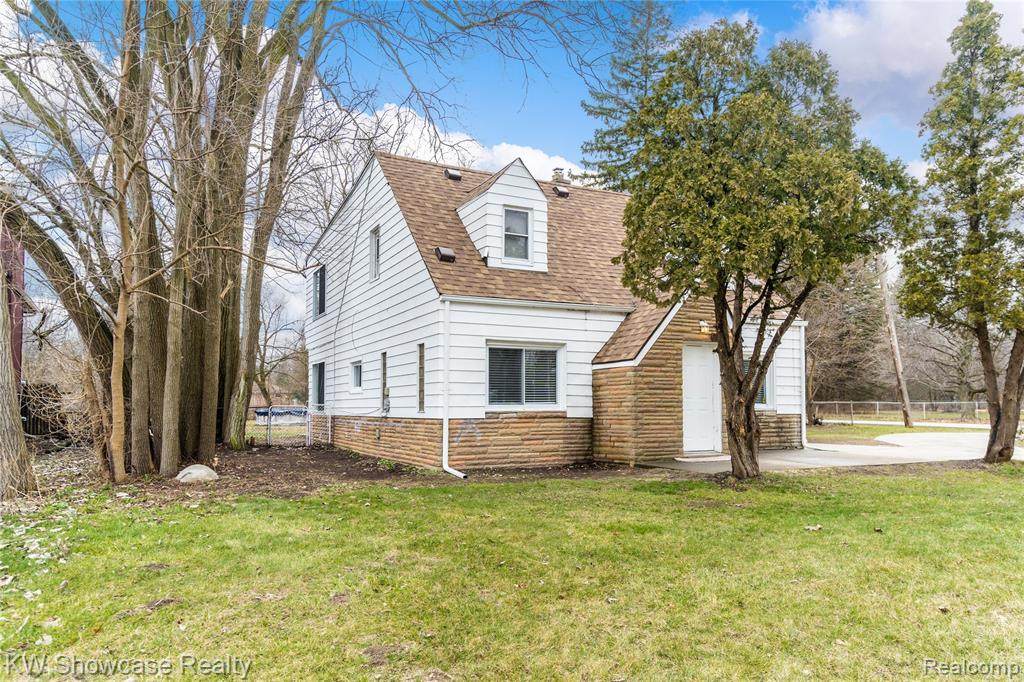 21155 Evergreen Street - Photo 1