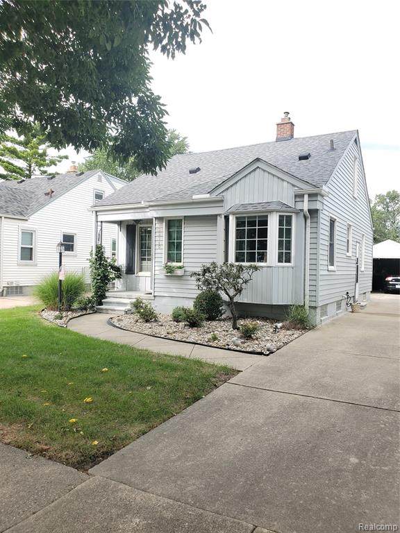 22740 Nowlin Street - Photo 1