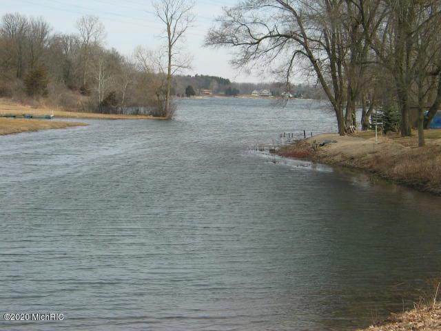 00 Devils Lake Hwy - Photo 1