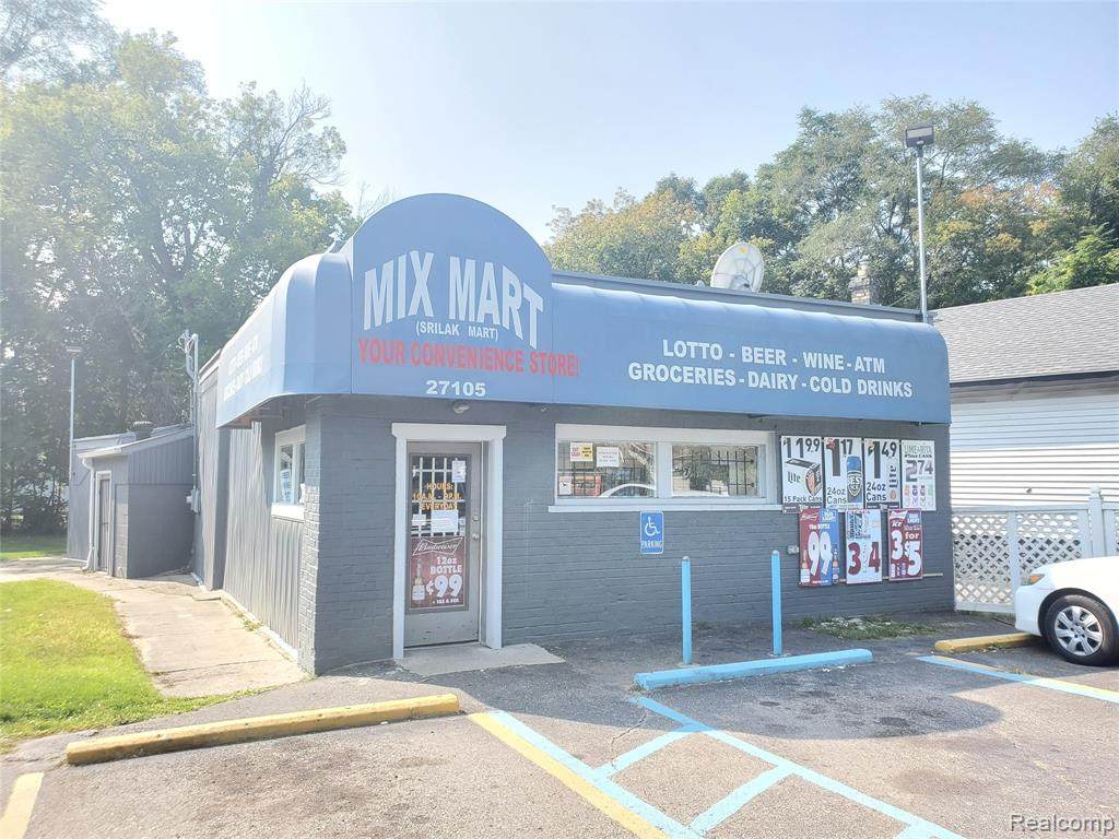 27105 Shiawassee St - Photo 1