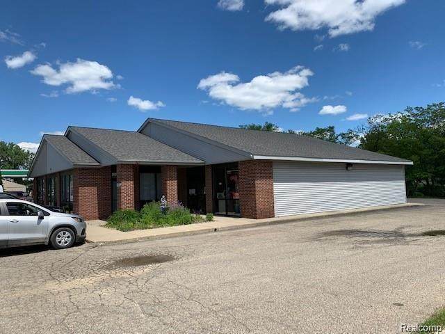 8389 Silver Lake Road - Photo 1