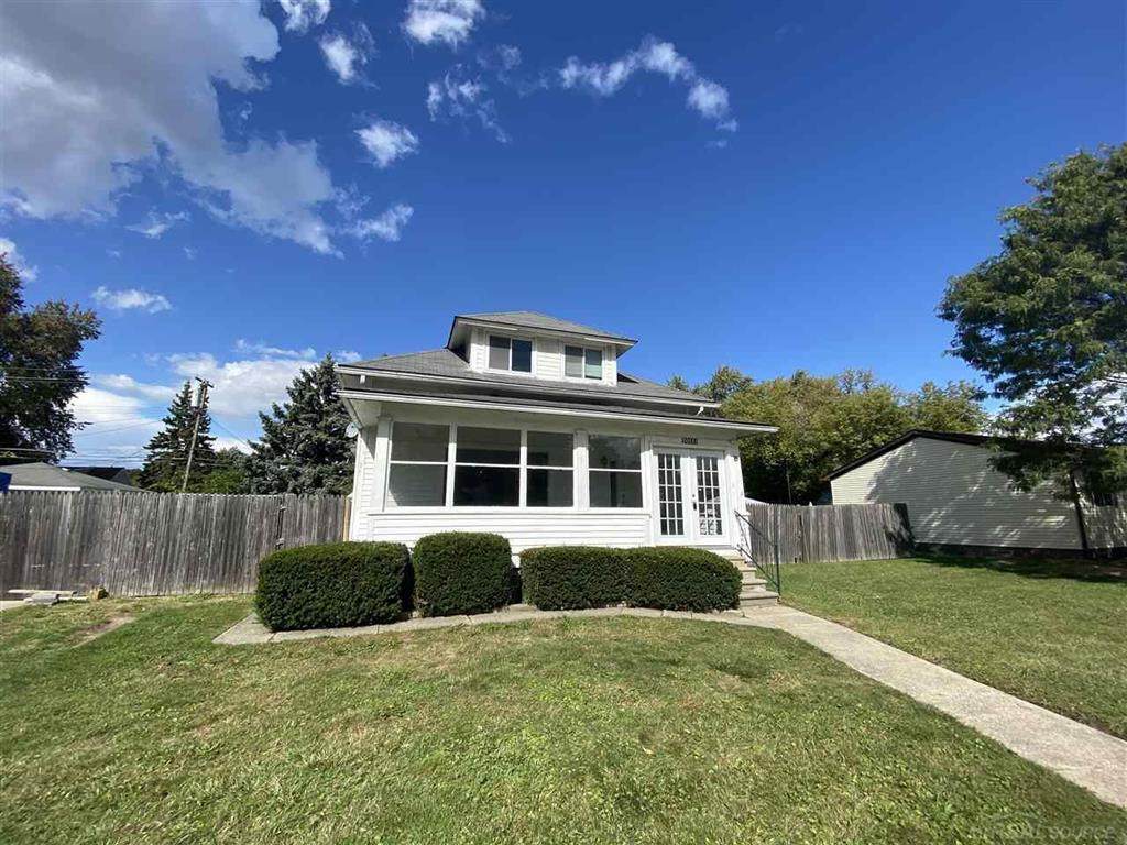 20151 Williamson St - Photo 1