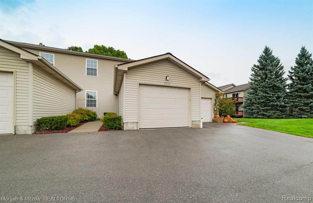 5012 Harbor Oak Drive - Photo 1