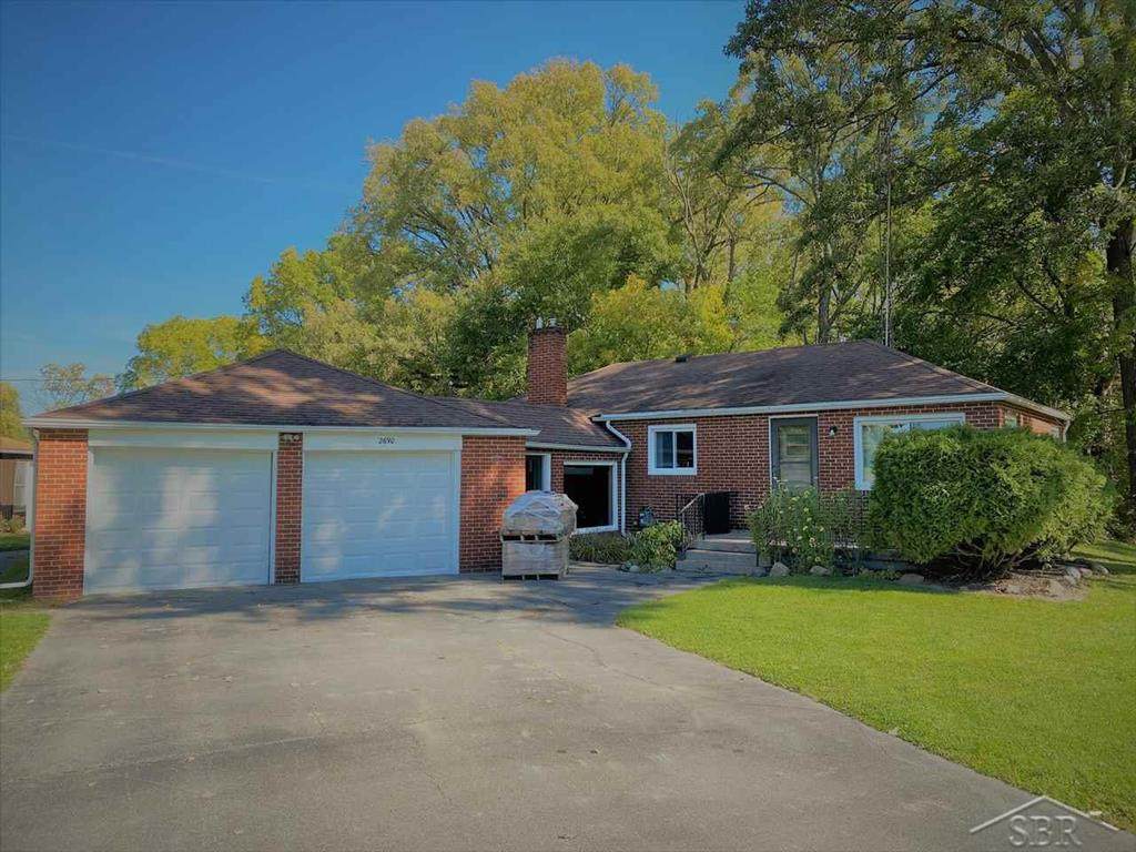 2690 River Rd - Photo 1
