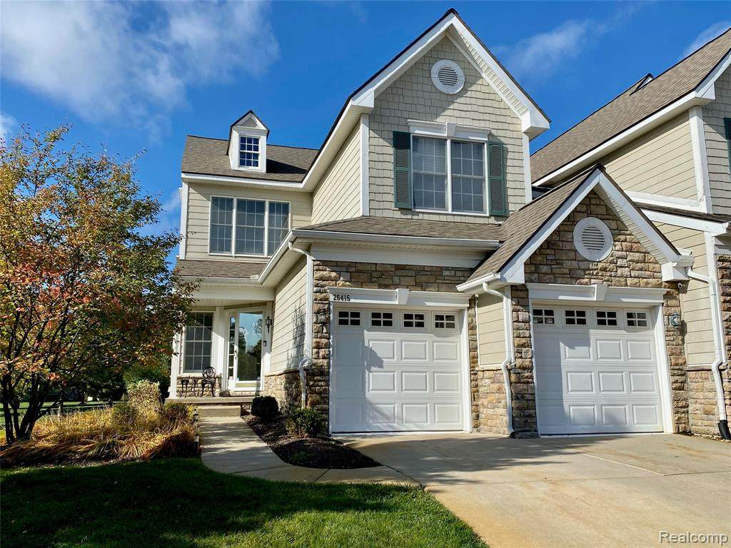 26415 Fieldstone Dr - Photo 1