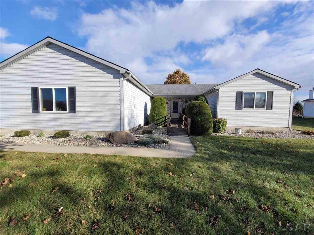 209 Joy Rd - Photo 1