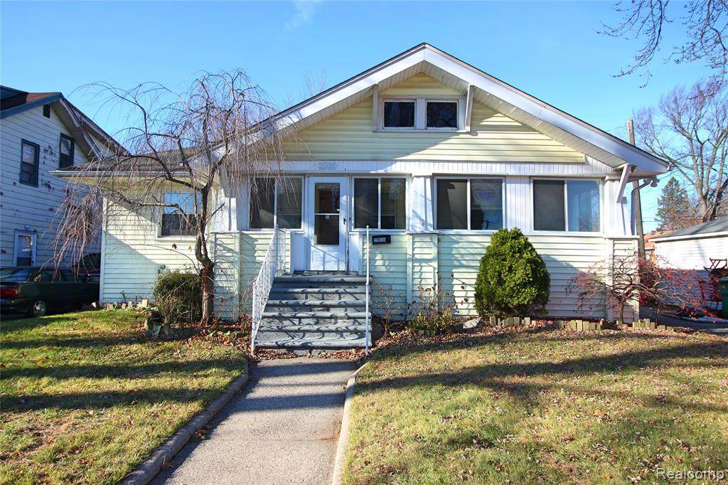21935 Linwood Avenue - Photo 1