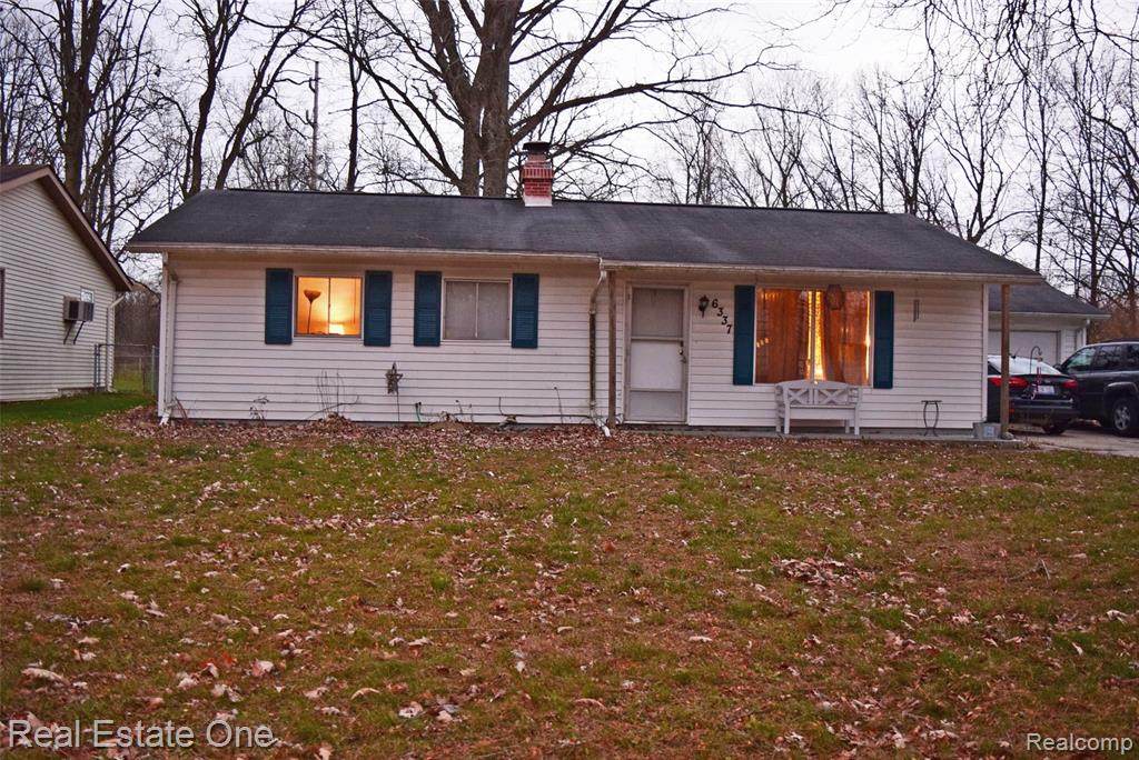6337 Springdale Boulevard - Photo 1