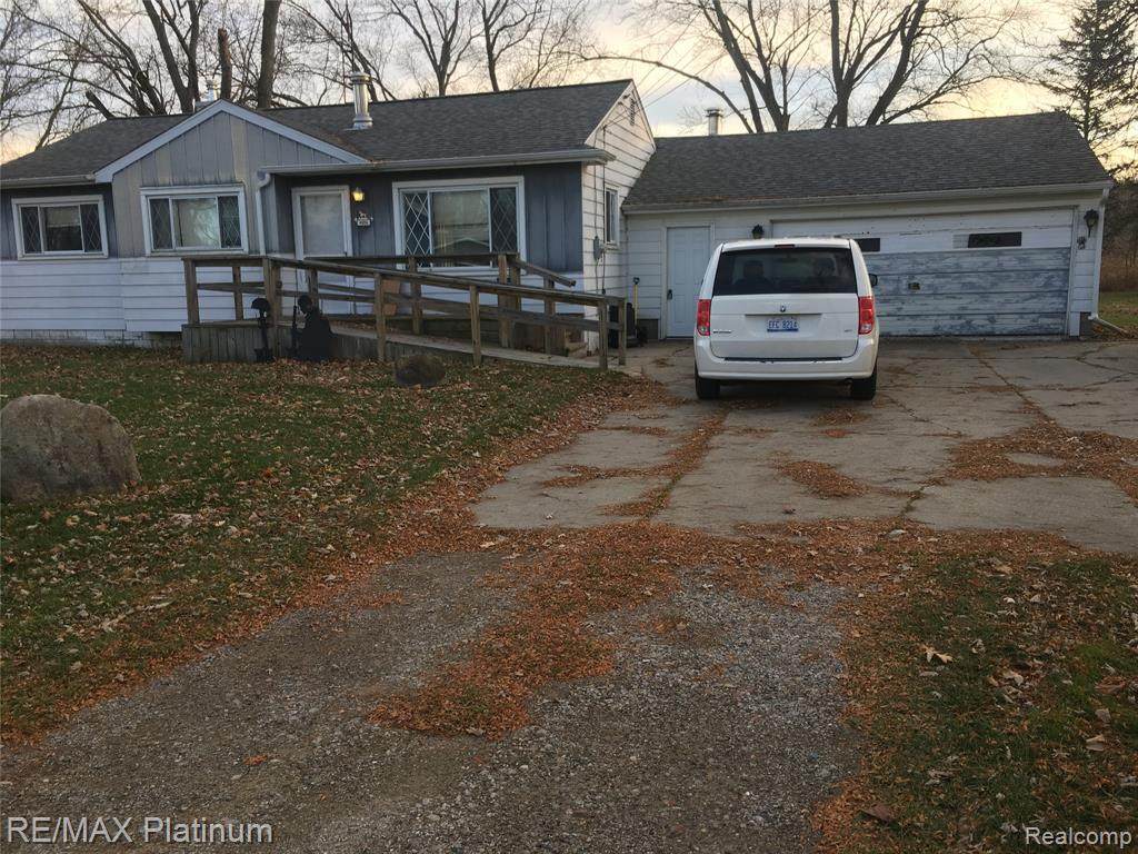 4186 Manor Drive - Photo 1