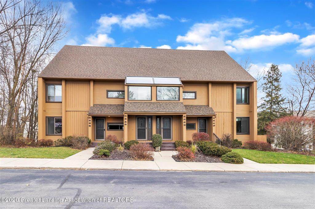 1446 Treetop Drive - Photo 1