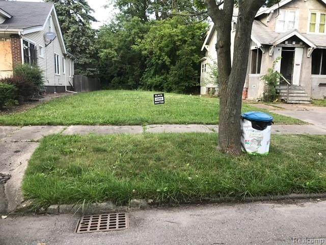 462 Marlborough - Photo 1