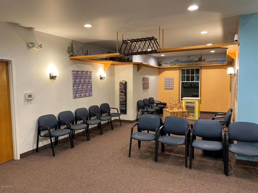 844 Washington Avenue - Photo 1