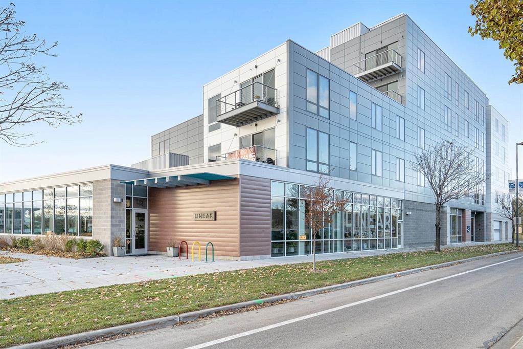 1001 Monroe Avenue - Photo 1