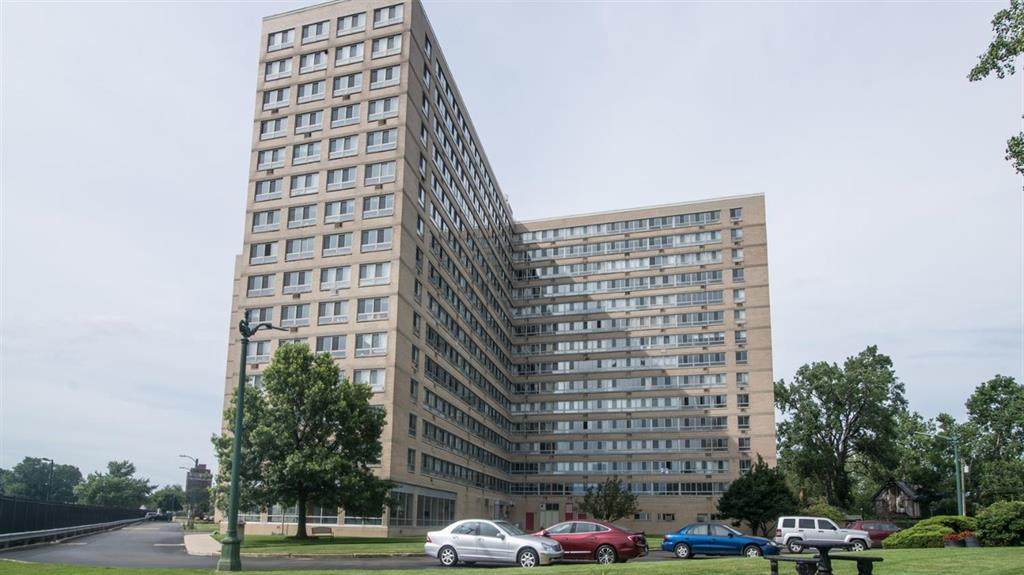 8900 Jefferson Avenue - Photo 1