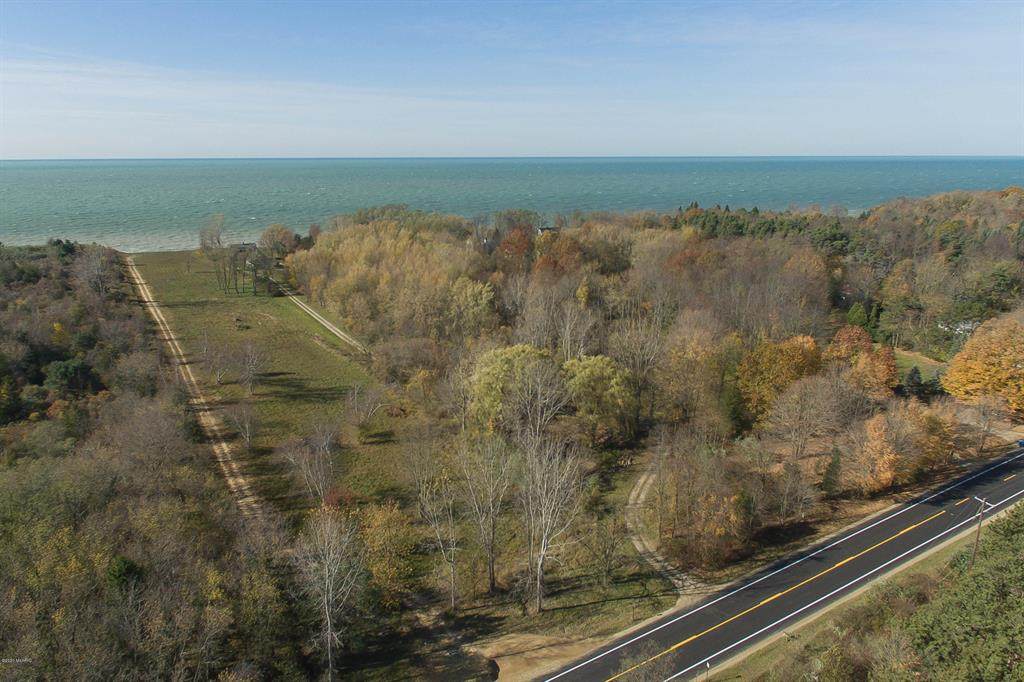 700 Blue Star Highway - Photo 1