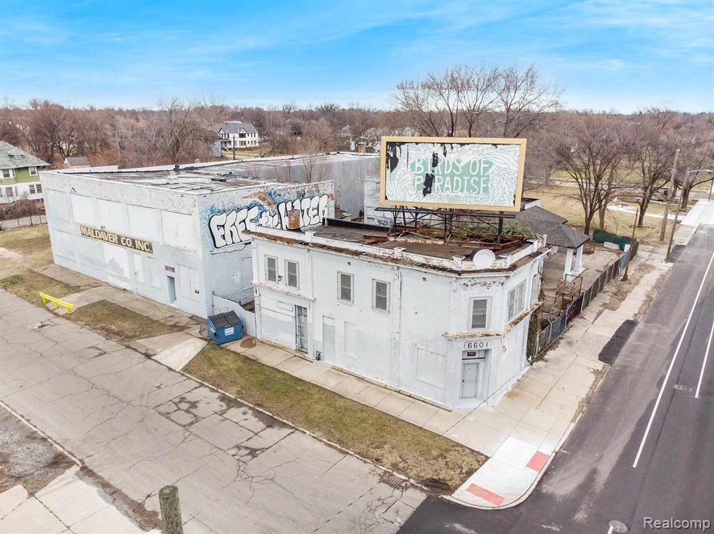 6621 Kercheval Street - Photo 1