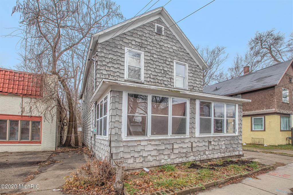 1850 Burdick Street - Photo 1