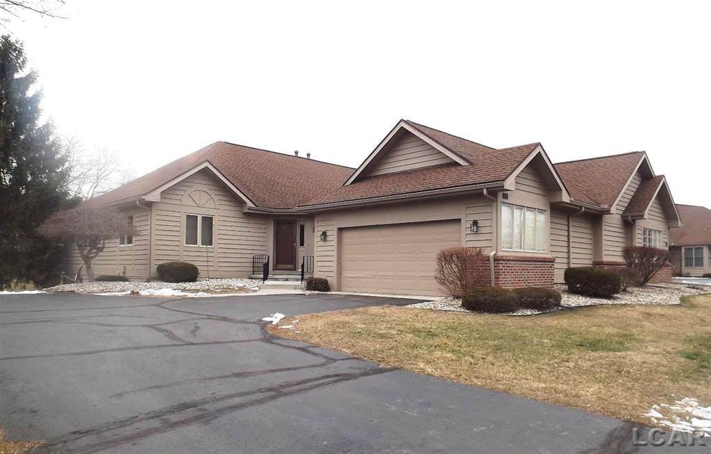 205 Richlyn Drive - Photo 1