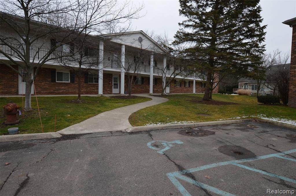 23428 Middlebelt Road - Photo 1